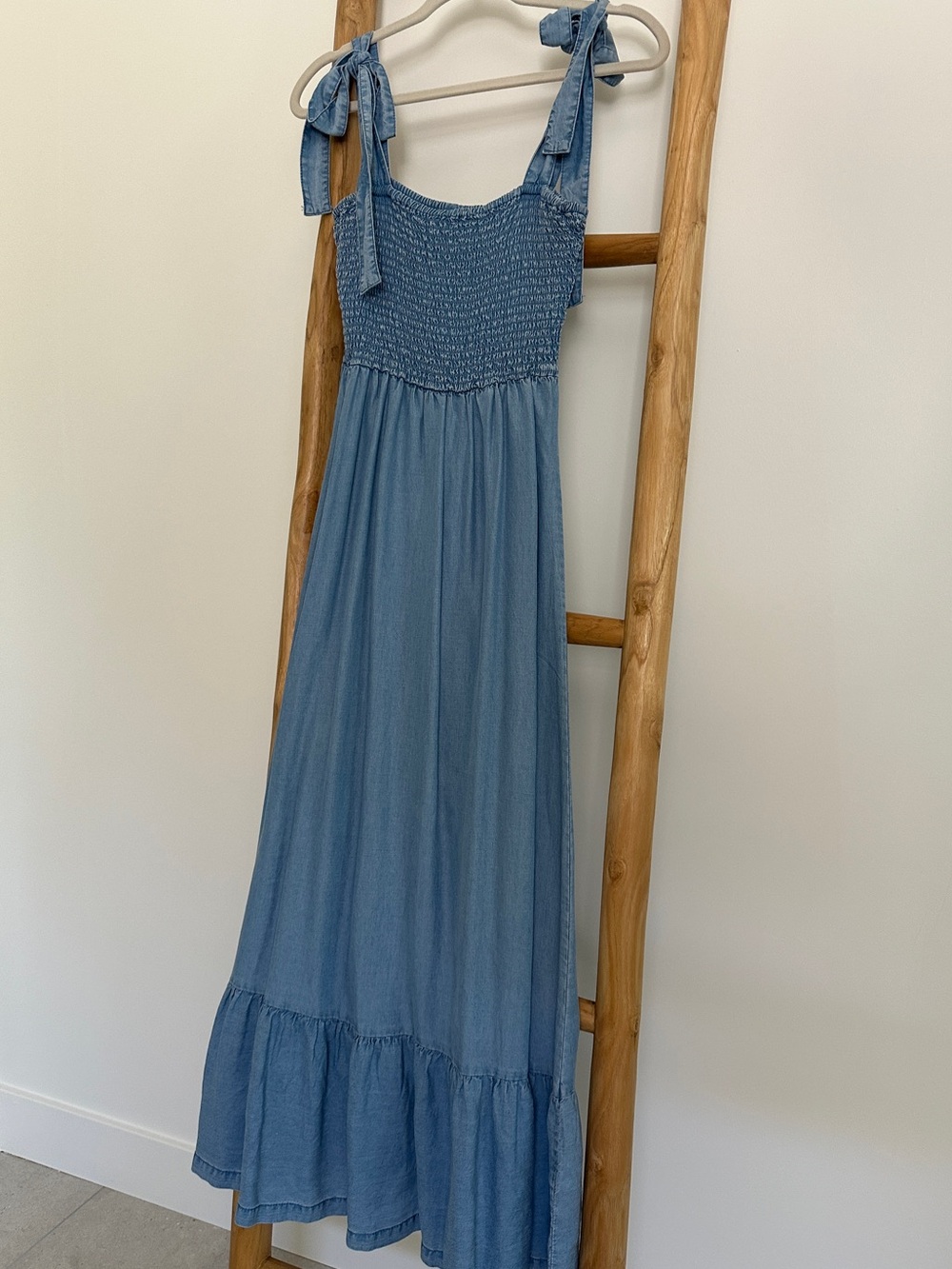 H&M light denim midi dress with shoulder tie straps sz xs